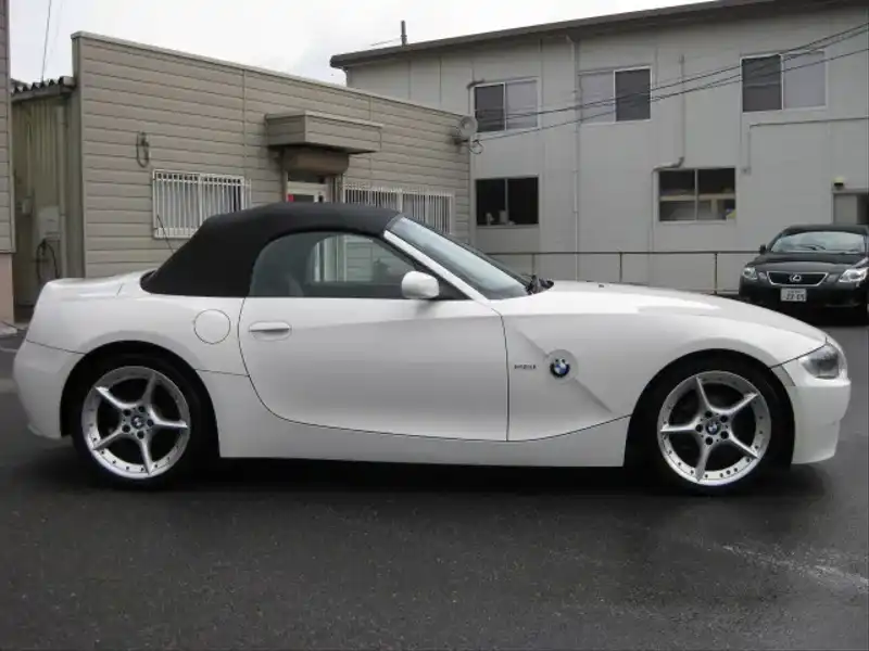 カタログ画像：Ｚ４（Z4） ロードスター２．５ｉ 2008年10月 ABA-BU25 2500cc 燃費10.2km / l  外装