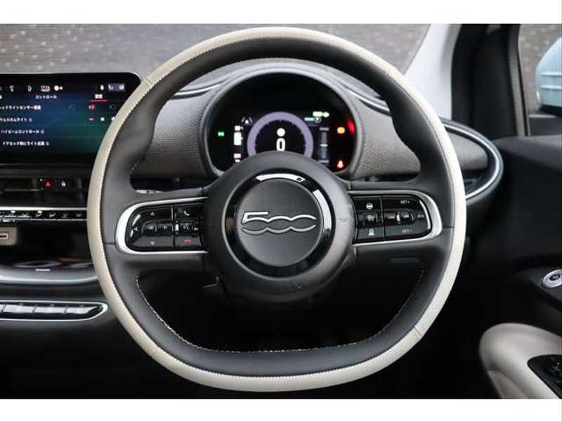 10142727 | カタログ画像：５００ｅ（500e） アイコン 2022年6月 ZAA-FA1 アイス ホワイト 内装