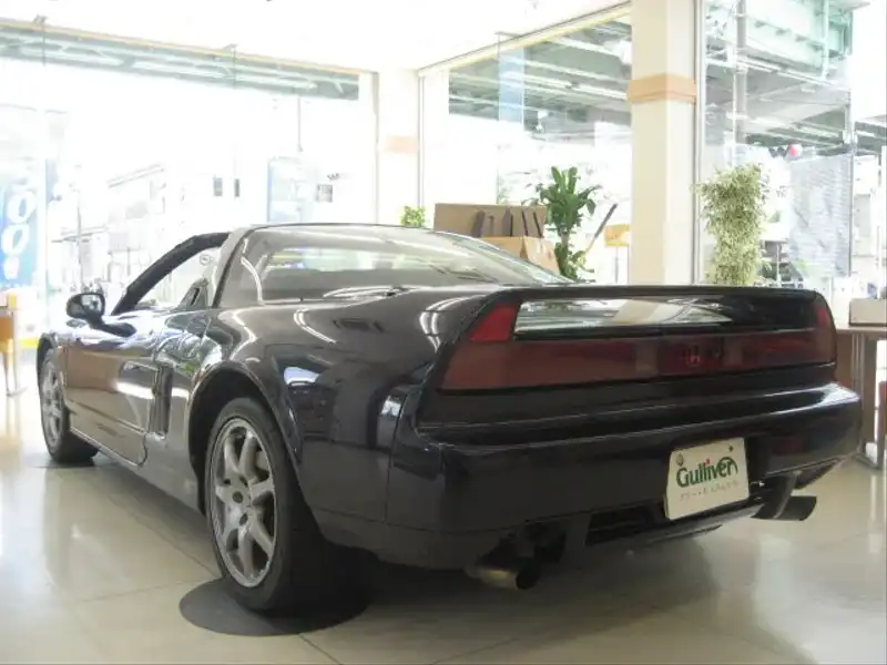 カタログ画像：ＮＳＸ（NSX） ＮＳＸ タイプＴ 2000年4月 LA-NA2 3200cc 燃費9.0km / l  バック