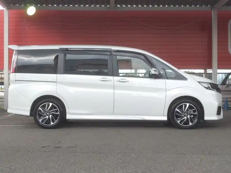 カタログ画像：ステップワゴンスパーダ（STEPWAGON SPADA） スパーダ・クールスピリット ホンダセンシング 2017年9月 DBA-RP4 1500cc プラチナホワイト・パール 燃費15.0km / l 外装