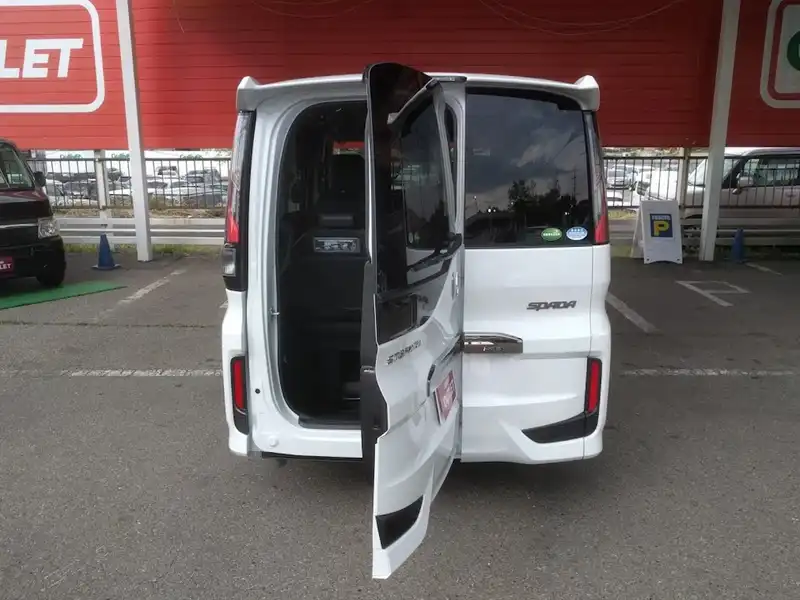 カタログ画像：ステップワゴンスパーダ（STEPWAGON SPADA） スパーダ・クールスピリット ホンダセンシング 特別仕様車ブラックスタイル 2018年12月 DBA-RP4 1500cc プラチナホワイト・パール 燃費15.0km / l 外装