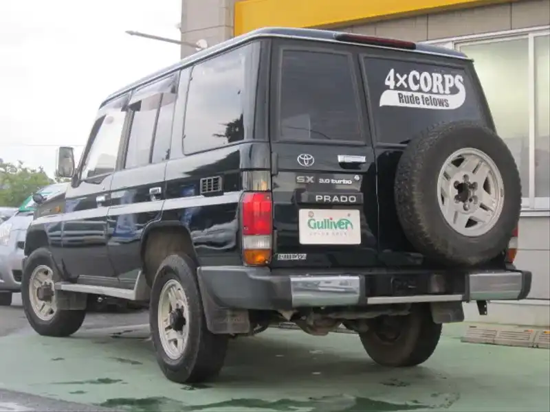 カタログ画像：ランドクルーザープラド（LAND CRUISER PRADO） ４ドア プラドＳＸ 1995年1月 KD-KZJ78G 3000cc ダークグリーンマイカ バック