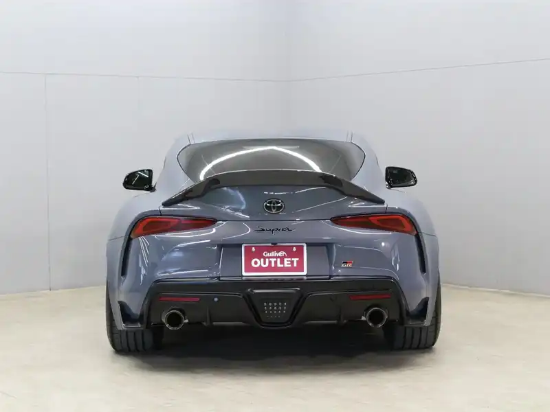 カタログ画像：スープラ（SUPRA） ＲＺ 2022年10月 3BA-DB06 3000cc ボルカニックアッシュグレーメタリック 燃費11.0km / l バック