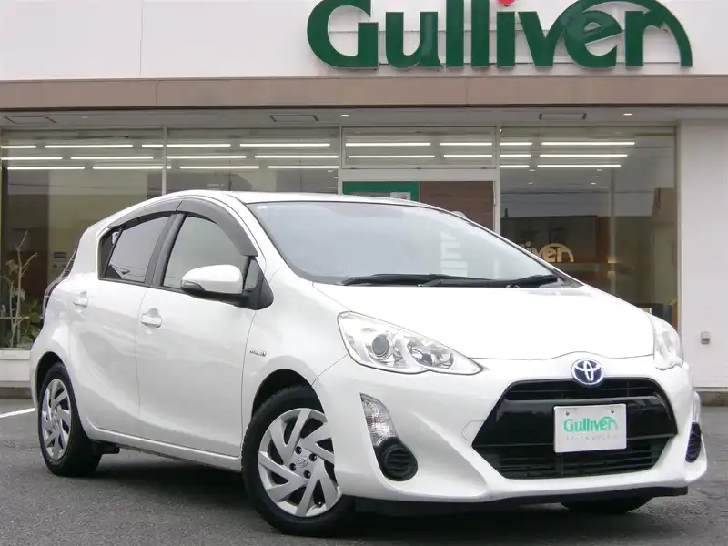 三重鈴鹿発！　アクア　S　24年　白　検なし　外装傷少なく綺麗　13万㌔　調子良　燃費よし　お値打ち特価　 トヨタ アクア 三重県の中古車一覧｜中古車検索 - 価格.com