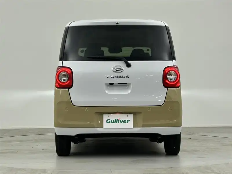カタログ画像：ムーヴキャンバス（MOVE CANBUS） ストライプスＧ ｅｃｏ ＩＤＬＥ非装着車 2023年4月 5BA-LA850S 660cc シャイニングホワイトパール×サンドベージュメタリック 燃費20.9km / l バック