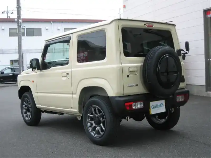 10140047 | カタログ画像：ジムニー（JIMNY） ＸＬ スズキセーフティサポート装着車 2021年10月 3BA-JB64W 660cc ホワイト バック