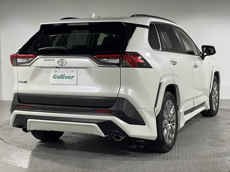 10155490 | カタログ画像：ＲＡＶ４（RAV4） Ｇ Ｚパッケージ 2024年12月 6BA-MXAA54 2000cc プラチナホワイトパールマイカ バック
