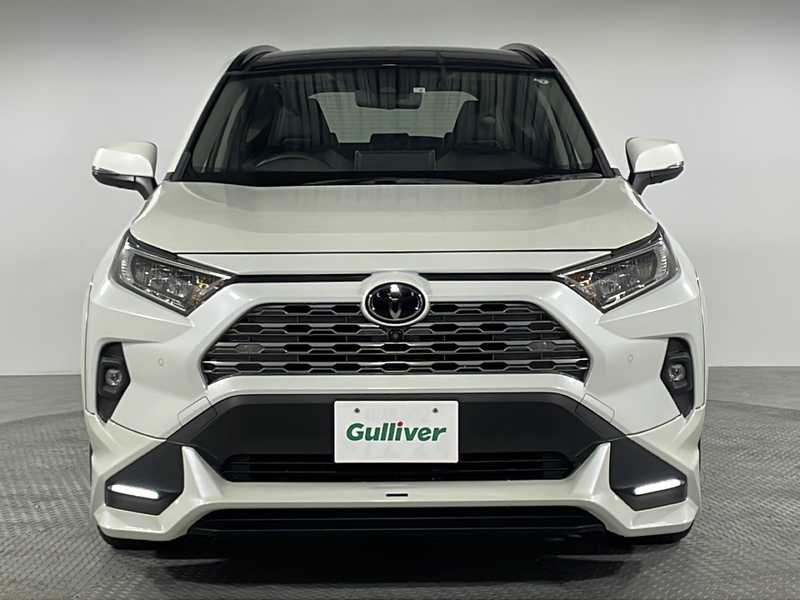 カタログ画像：ＲＡＶ４（RAV4） Ｇ Ｚパッケージ 2024年12月 6BA-MXAA54 2000cc プラチナホワイトパールマイカ 燃費15.2km / l フロント