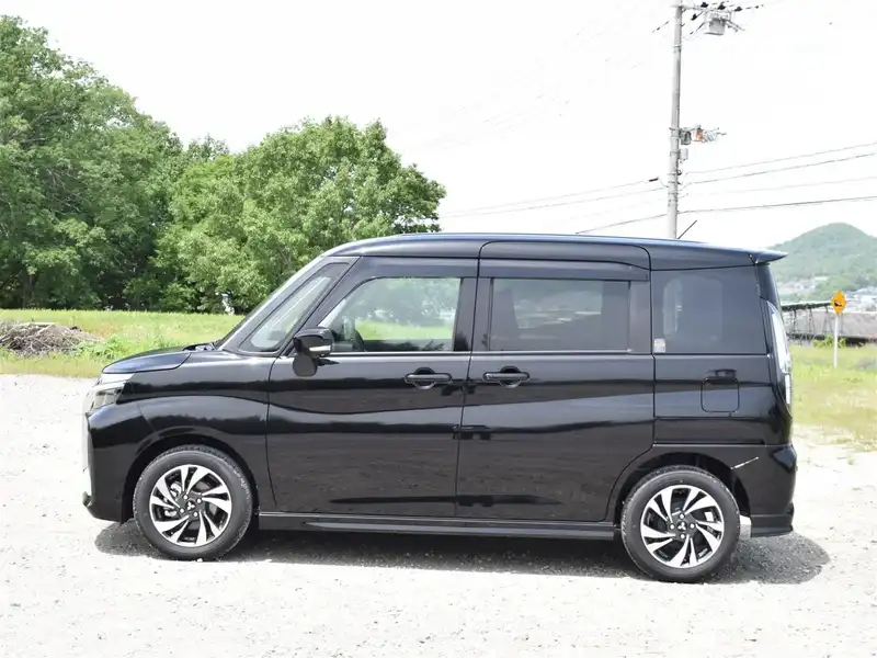 カタログ画像：デリカＤ：２（DELICA D:2） カスタムハイブリッドＭＶ 2025年2月 5AA-MBD7S 1200cc スーパーブラックパール 燃費22.0km / l 外装