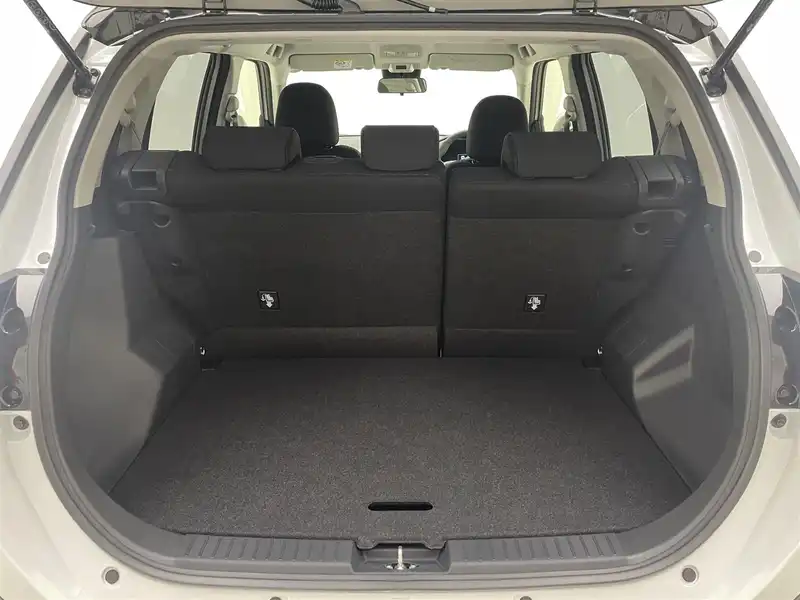 カタログ画像：ライズ（RAIZE） Ｚ 2024年11月 5BA-A201A 1200cc ブラックマイカメタリック×シャイニングホワイトパールorシャイニングホワイトパール 燃費20.7km / l 内装
