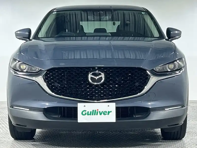 カタログ画像：ＣＸ－３０（CX-30） ＸＤ Ｓパッケージ 2024年12月 3DA-DM8R 1800cc ポリメタルグレーメタリック 燃費18.7km / l フロント