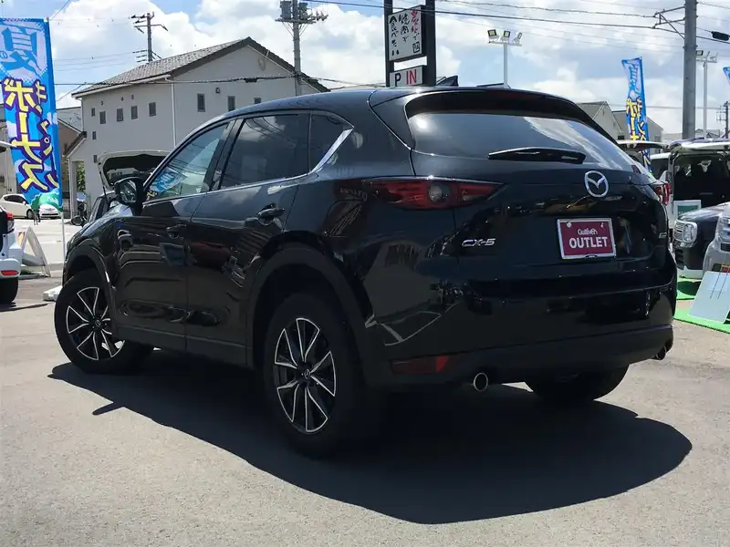 カタログ画像：ＣＸ－５（CX-5） ２５Ｓ Ｌパッケージ 2018年3月 6BA-KF5P 2500cc ディープクリスタルブルーマイカ 燃費14.8km / l バック