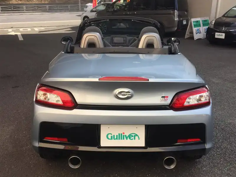 カタログ画像：コペン（COPEN） ＧＲ スポーツ 2019年10月 3BA-LA400K 660cc ブライトシルバーメタリック 燃費19.2km / l バック