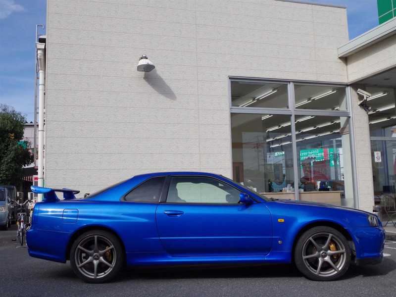 1506531 | カタログ画像：スカイライン（SKYLINE） ＧＴ－Ｒ Ｖスペック ミッドナイトパープルⅡ 1999年1月 GF-BNR34 2600cc ミッドナイトパープルⅡ 外装