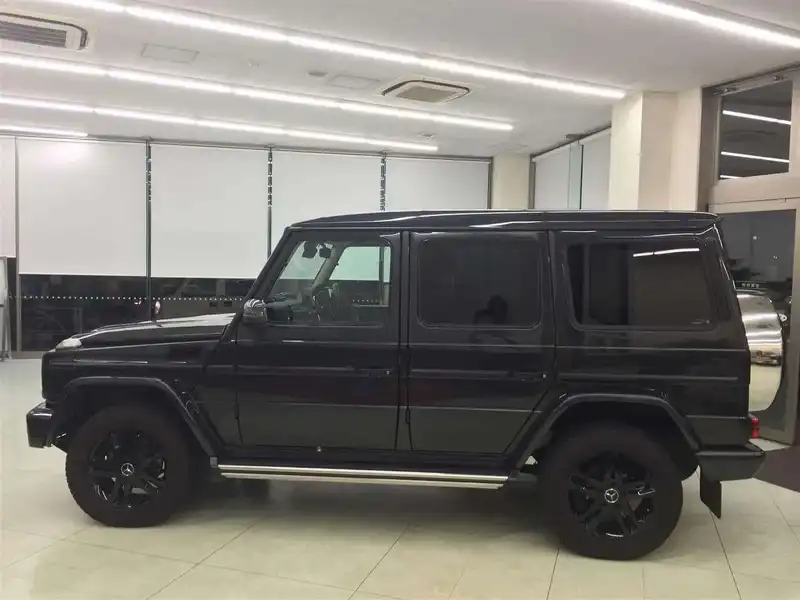 カタログ画像：Ｇクラス（G-CLASS） Ｇ３５０ｄ ヘリテージエディション 2018年4月 LDA-463348 3000cc ブルーブラック（Ｍ） 燃費10.3km / l 外装