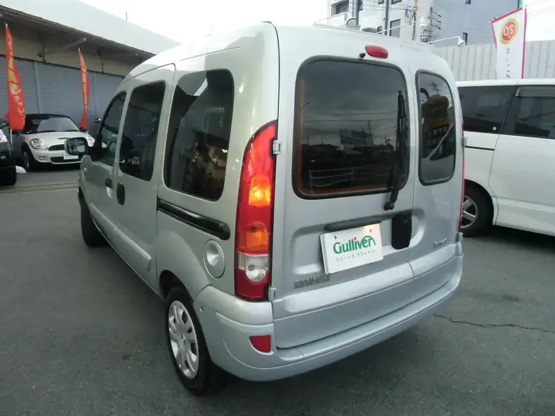 カタログ画像：カングー（KANGOO） １．６ 2007年1月 GH-KCK4M 1600cc コスミック・グレーＭ バック