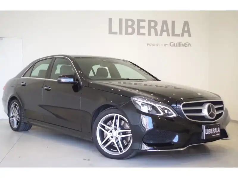 カタログ画像：Ｅクラス（E-CLASS） Ｅ３５０ ブルーテック アバンギャルド 2014年4月 LDA-212026C 3000cc ブラック（Ｓ）orオブシディアンブラック（Ｍ） 燃費18.5km / l メイン（その他）