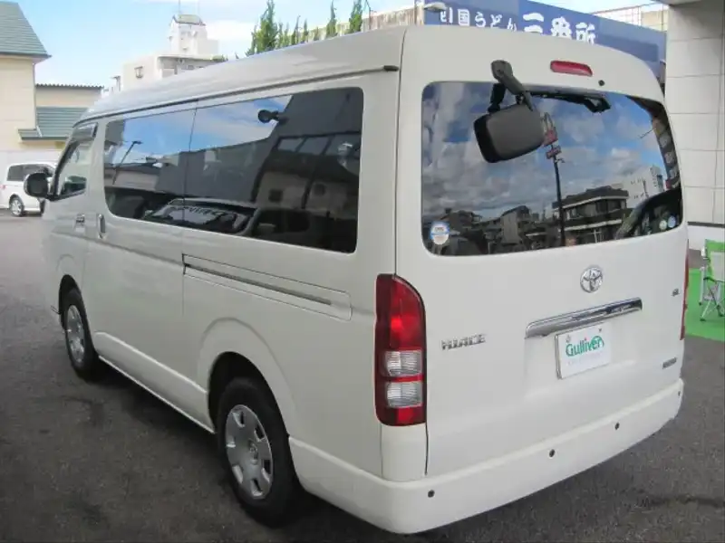 10042693 | カタログ画像：ハイエースワゴン（HIACE WAGON） ＧＬ 2007年8月 CBA-TRH214W 2700cc ホワイト バック