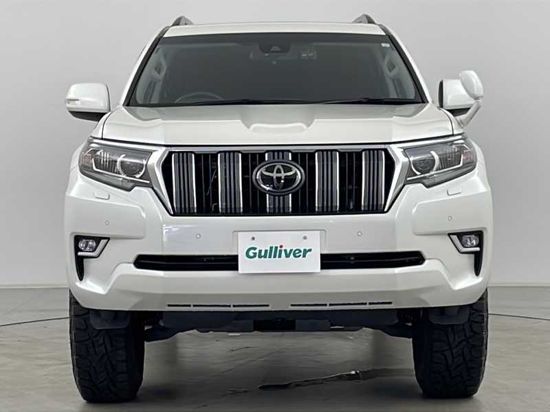 カタログ画像：ランドクルーザープラド（LAND CRUISER PRADO） ＴＸ 2022年8月 3BA-TRJ150W 2700cc ホワイトパールクリスタルシャイン 燃費8.3km / l 外装