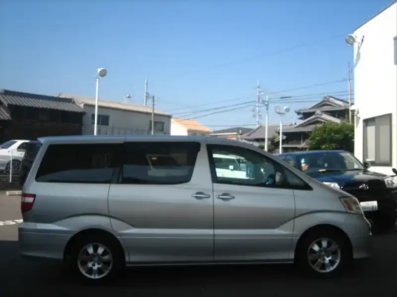 カタログ画像：アルファードＶ（ALPHARD V） ＭＺ 2004年4月 TA-MNH10W 3000cc ライトグリーンマイカメタリック 燃費8.9km / l  外装