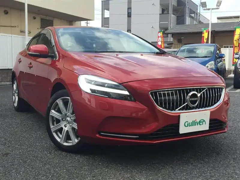 カタログ画像：Ｖ４０（V40） Ｔ３ インスクリプション 2016年7月 DBA-MB4154T 1500cc フラメンコレッドメタリック 燃費16.5km / l メイン（その他）