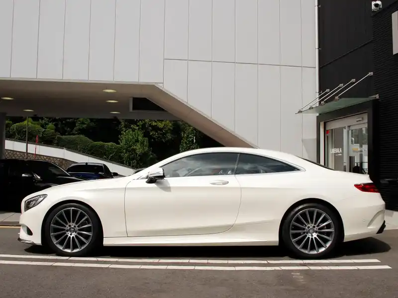 10099284 | カタログ画像：Ｓクラス（S-CLASS） Ｓ５５０ ４マチック クーペ ＡＭＧライン 2015年8月 DBA-217385 4700cc ダイヤモンドホワイト（Ｍ） 外装