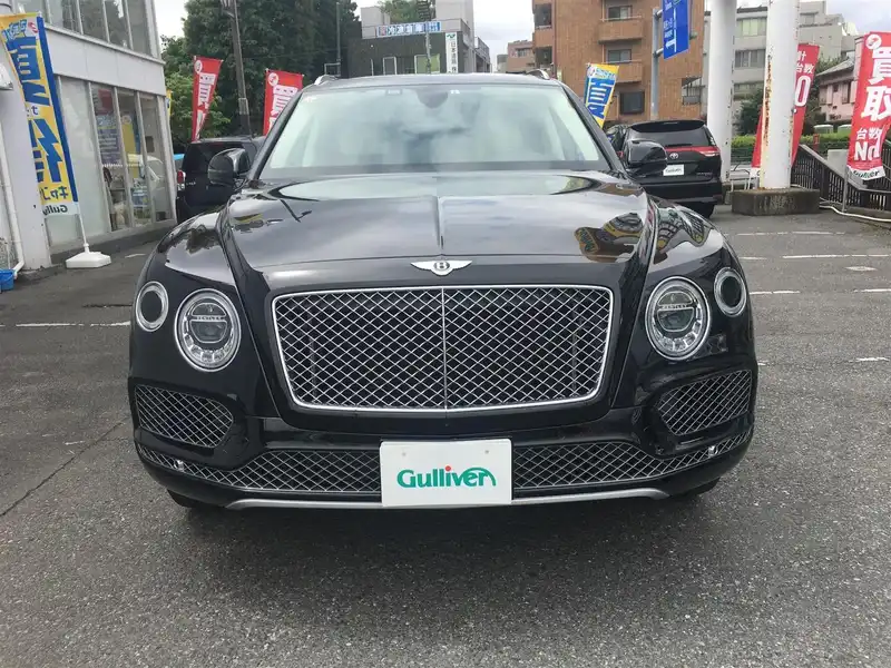 カタログ画像：ベンテイガ（BENTAYGA） ベースグレード 2019年1月 6000cc フロント