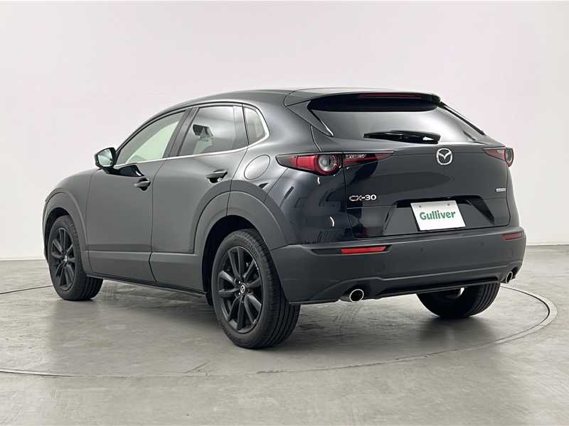 カタログ画像：ＣＸ－３０（CX-30） ２０Ｓ ブラックセレクション 2024年12月 5AA-DMEJ3R 2000cc ジェットブラックマイカ 燃費15.5km / l メイン（その他）