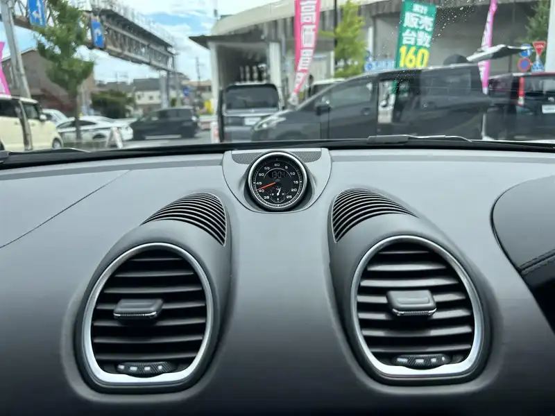 カタログ画像：７１８ケイマン（718 CAYMAN） ７１８ケイマンＧＴＳ ４．０ 2022年6月 7BA-982M40 4000cc ジェットブラックメタリック 内装