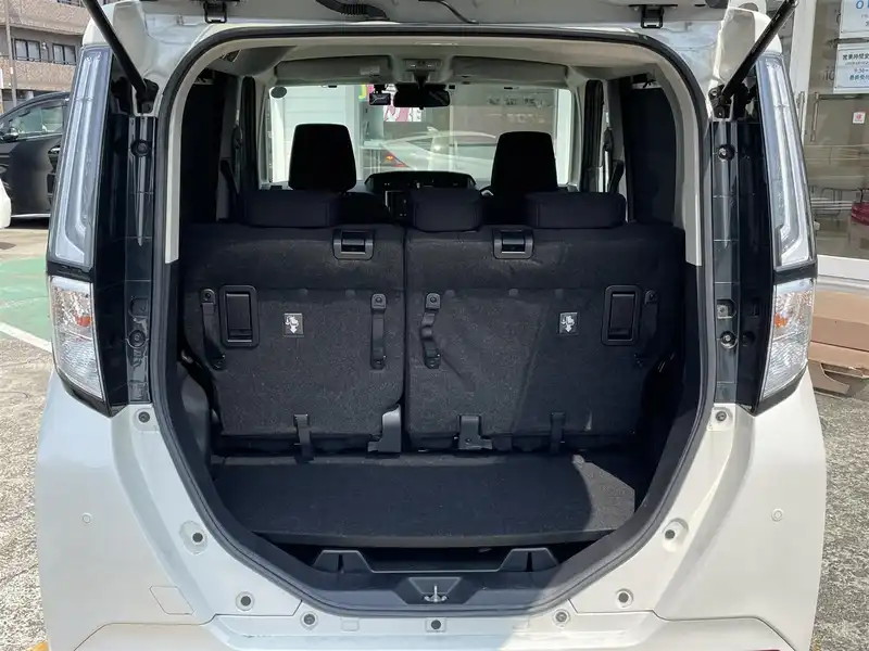 カタログ画像：ルーミー（ROOMY） カスタムＧ－Ｔ 2024年12月 4BA-M900A 1000cc パールホワイトⅢorブラックマイカメタリック×パールホワイトⅢ 燃費16.8km / l 内装
