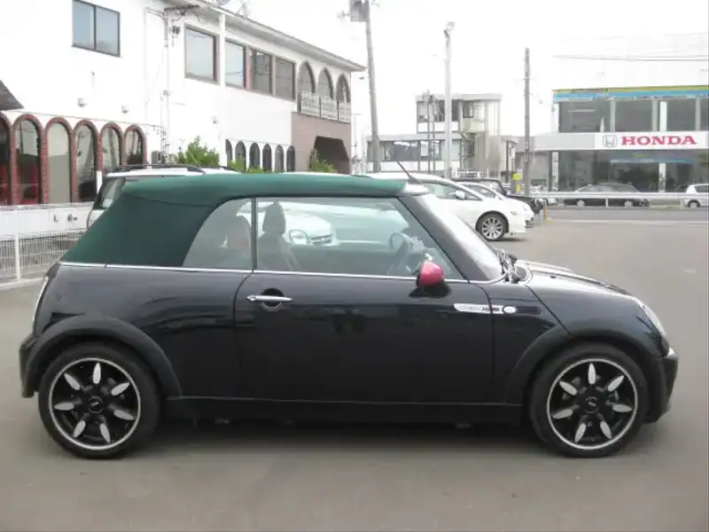 カタログ画像：ＭＩＮＩ（MINI） クーパー コンバーチブル サイドウォーク 2007年5月 GH-RF16 1600cc アストロ・ブラック（メタリック） 外装