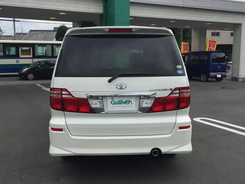 カタログ画像：アルファードＧ（ALPHARD G） ＡＳ リミテッド・デュアルＡＶＮスペシャル 2005年9月 DBA-ANH15W 2400cc ホワイトパールマイカ 燃費9.4km / l  バック