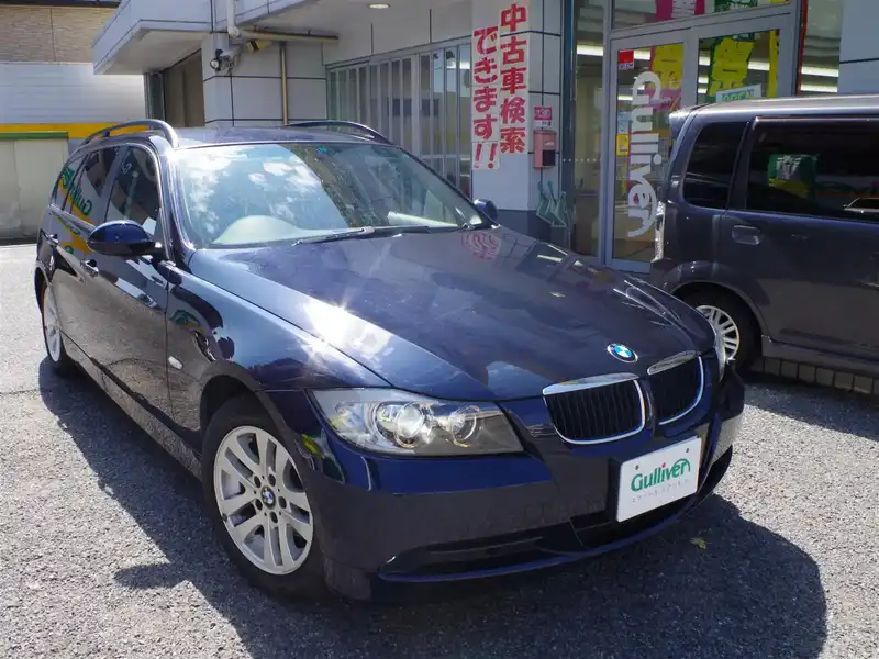 ３シリーズ ｂｍｗ ３２０ｉツーリング Aba Vr の内装画像 中古車のガリバー