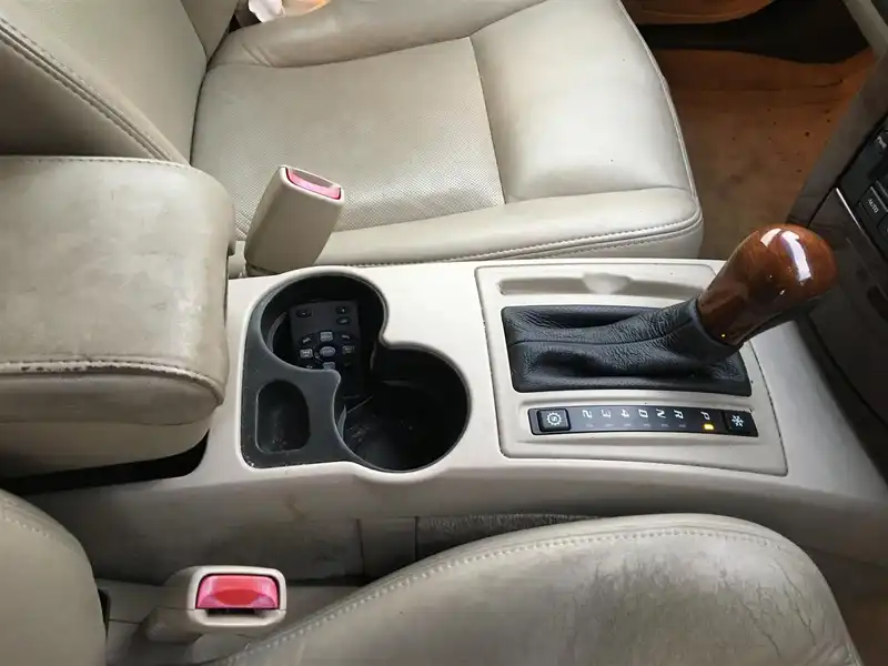 カタログ画像：キャデラックＣＴＳ（CADILLAC CTS） ２．８Ｌ Ｖパッケージ 2005年12月 GH-AD32G 2800cc 燃費7.9km / l  内装