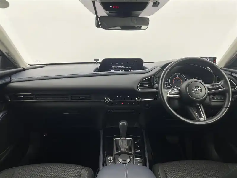 カタログ画像：ＣＸ－３０（CX-30） ２０Ｓ ｉセレクション 2024年12月 5AA-DMEJ3R 2000cc ディープクリスタルブルーマイカ 燃費15.5km / l 内装