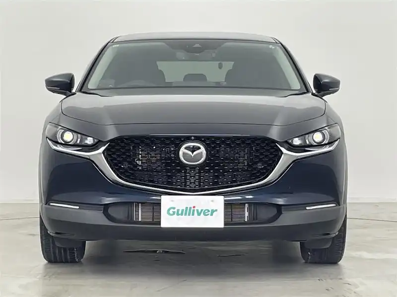 カタログ画像：ＣＸ－３０（CX-30） ＸＤ Ｓパッケージ 2024年12月 3DA-DM8R 1800cc ディープクリスタルブルーマイカ 燃費18.7km / l フロント