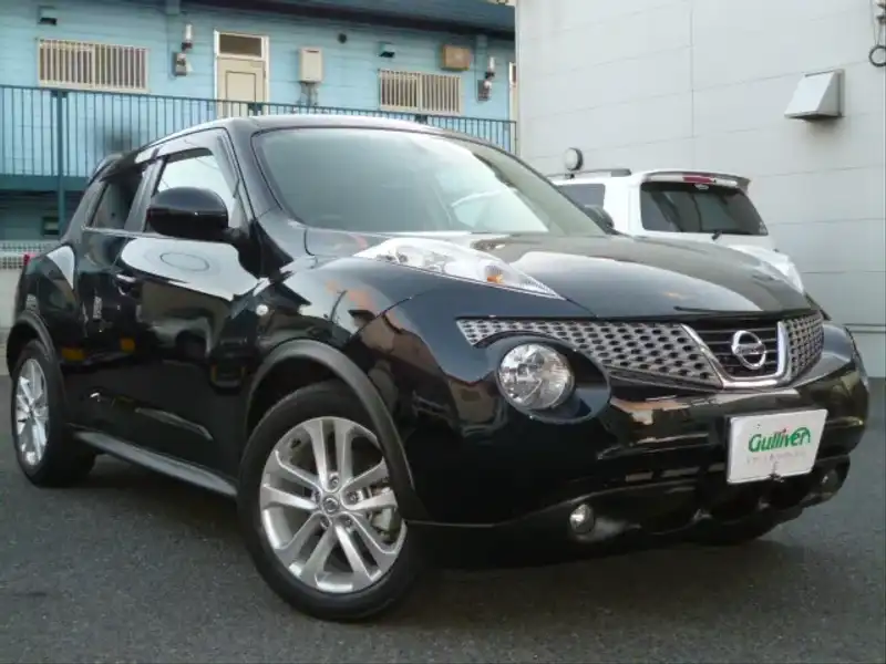 カタログ画像：ジューク（JUKE） １５ＲＳ アーバンセレクション 2011年5月 DBA-YF15 1500cc サファイアブラック（Ｐ） 燃費17.2km / l メイン