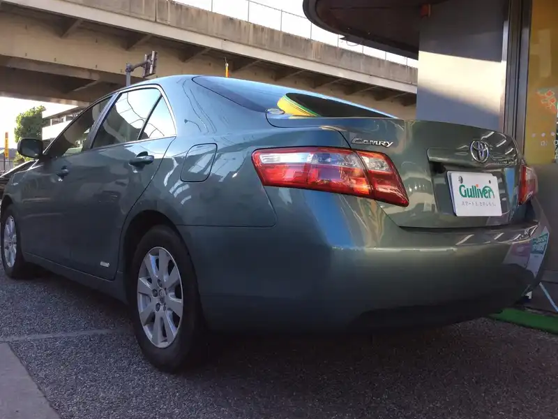 カタログ画像：カムリ（CAMRY） Ｇ リミテッドエディション 2006年1月 DBA-ACV40 2400cc ターコイズマイカメタリック 燃費11.4km / l  バック