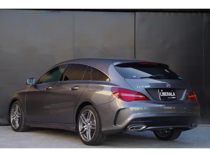 カタログ画像：ＣＬＡクラス シューティングブレーク（CLA-CLASS SHOOTING BRAKE） ＣＬＡ１８０ シューティングブレーク スポーツ 2016年8月 DBA-117942 1600cc マウンテングレー（Ｍ） 燃費16.2km / l バック