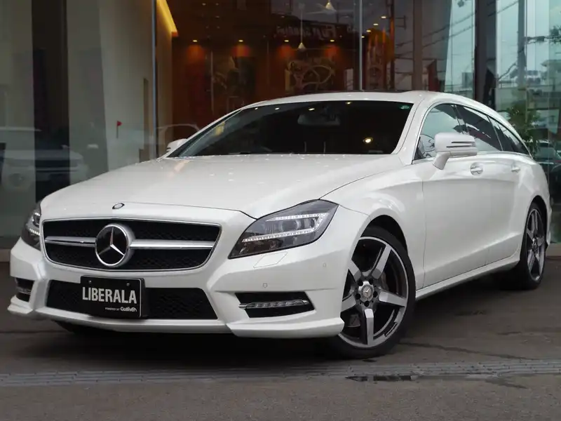 カタログ画像：ＣＬＳクラス シューティングブレーク（CLS-CLASS SHOOTING BRAKE） ＣＬＳ３５０ シューティングブレーク スポーツ 2014年4月 RBA-218959C 3500cc ダイヤモンドホワイト（Ｍ） 燃費12.4km / l フロント