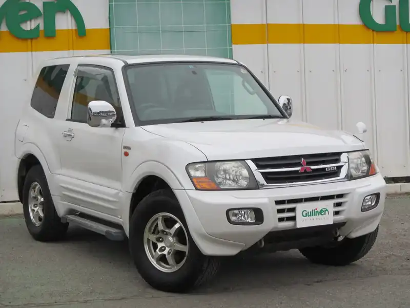 カタログ画像：パジェロ（PAJERO） ショート スーパーエクシード ＭＭＣＳレス仕様 2000年8月 TA-V65W 3500cc ギャラクシーホワイト メイン