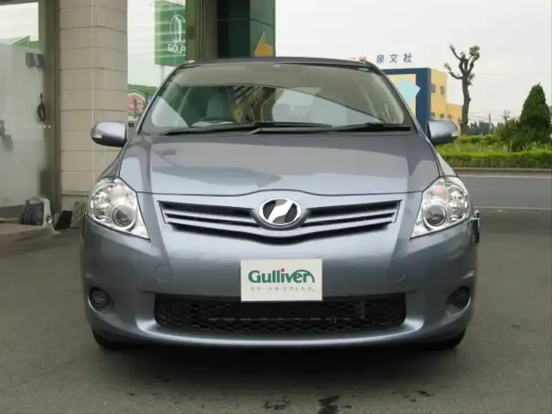 カタログ画像：オーリス（AURIS） １５０Ｘ Ｍパッケージ 2009年10月 DBA-NZE154H 1500cc グレーメタリック 燃費15.4km / l  フロント