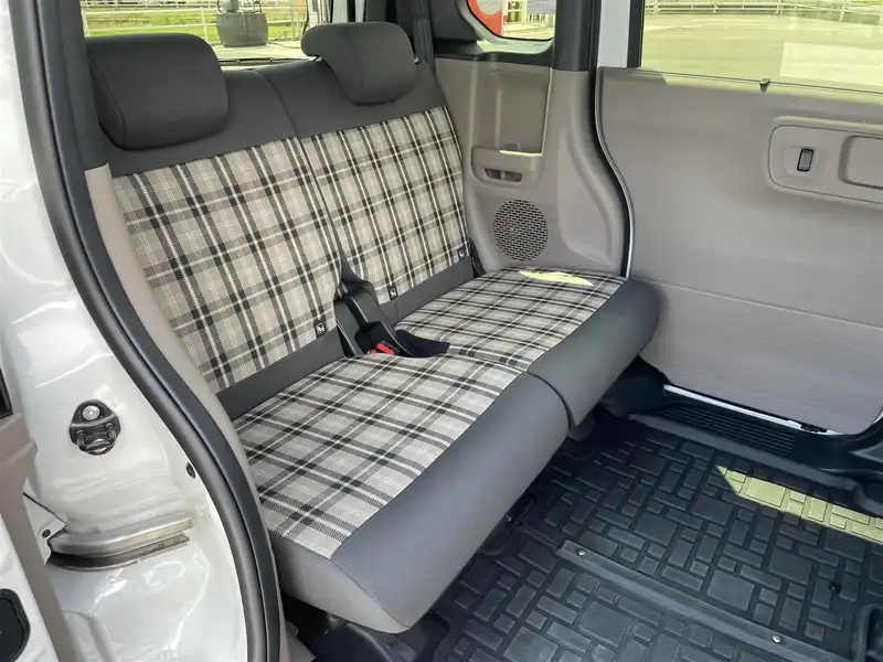 カタログ画像：Ｎ－ＢＯＸジョイ（N-BOX JOY） ベースグレード（２トーン） 2024年9月 6BA-JF6 660cc 燃費19.3km / l バック
