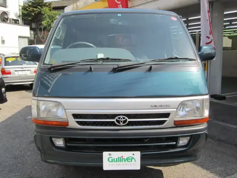 カタログ画像：ハイエースバン（HIACE VAN） スーパーＧＬ 2003年7月 TC-TRH102V 2000cc ダークグリーンマイカメタリック 燃費9.5km / l  フロント