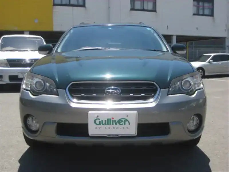 カタログ画像：レガシィアウトバック（LEGACY OUTBACK） ３．０Ｒ Ｌ．Ｌ．Ｂｅａｎエディション 2005年5月 CBA-BPE 3000cc ダークグリーン・マイカ／グラナイトグレー・オパール 燃費11.6km / l  フロント