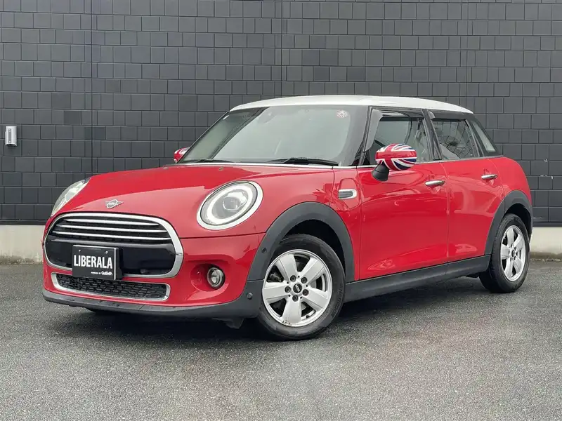 MINI（MINI）のレッド系（赤）の中古車を検索｜【中古車