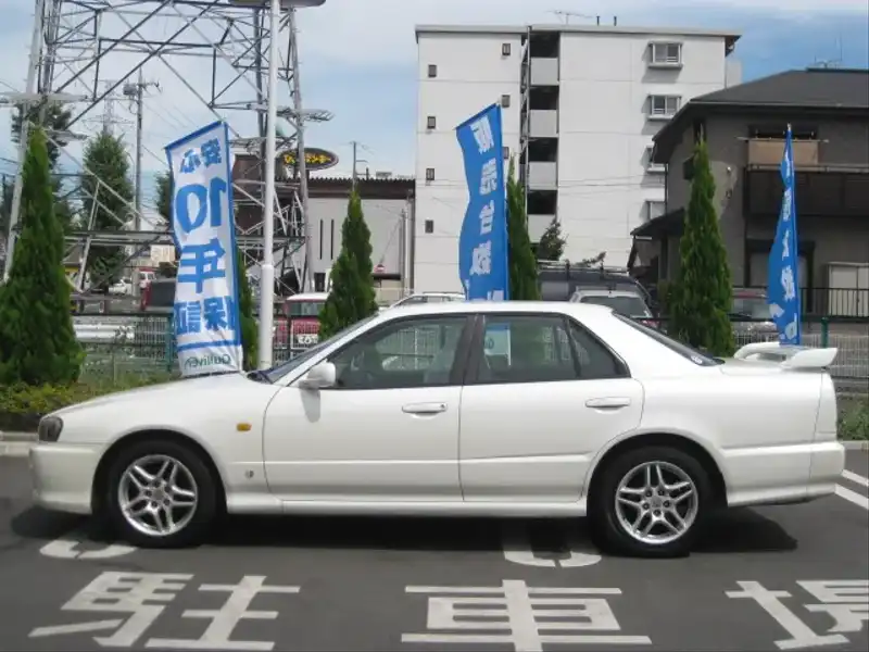 カタログ画像：スカイライン（SKYLINE） ２５ＧＴ－Ｘ ＦＯＵＲ 1998年5月 GF-ENR34 2500cc ホワイト 燃費9.2km / l  外装