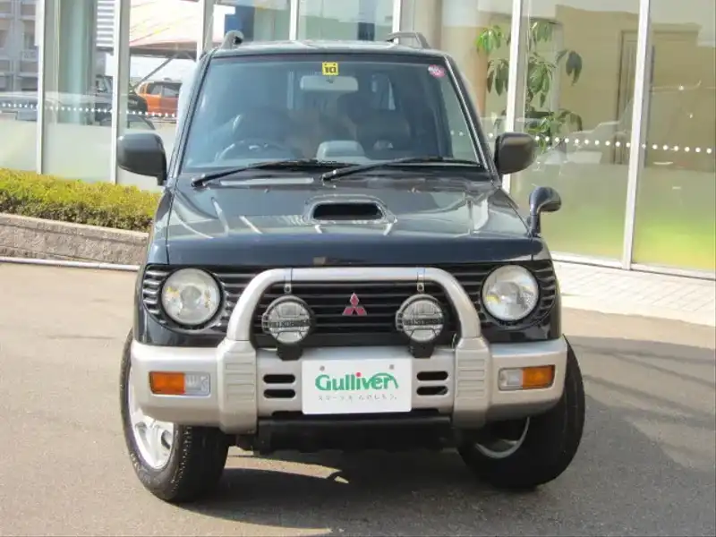 4008488 | カタログ画像：パジェロミニ（PAJERO MINI） アイアンクロスＶ 1996年10月 E-H56A 660cc ピレネーブラック(パール)／シンフォニックシルバー(メタリック)･2トーン フロント