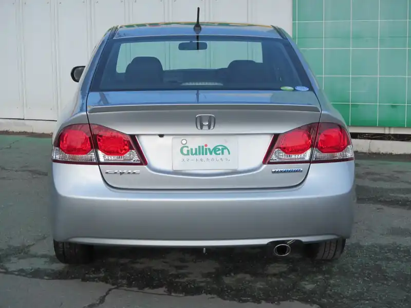 カタログ画像：シビックハイブリッド（CIVIC HYBRID） ＭＸ 2008年9月 DAA-FD3 1300cc アラバスターシルバー・メタリック 燃費25.8km / l バック