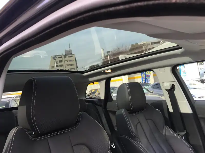 10097475 | カタログ画像：レンジローバーイヴォーク（RANGE ROVER EVOQUE） ダイナミック 2015年4月 CBA-LV2A 2000cc サントリーニ・ブラック 内装